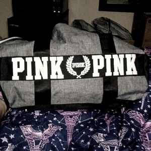 NWOT PINK duffel bag/travel bag